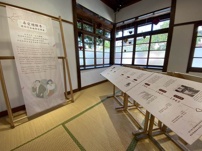 桃园市第4届学艺员策画寻爱坜险季自由恋爱展览，在中坜城市故事馆坜景町樱花书院展出，藉由不同时代的小人物爱情故事，带领民眾认识中坜在地人文与经典约会胜地。（文化局提供／蔡明亘桃园传真）