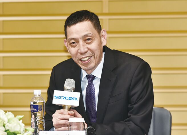 中磊董事长王炜表示，将持续优化毛利率、维持费用控管，今年获利可以成长。图／顏谦隆