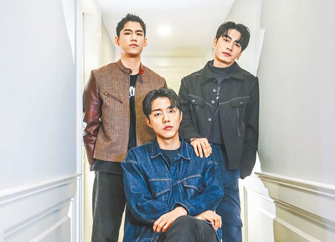 朱轩洋（左起）、蔡凡熙、宋柏纬在片中演出闯祸的高中生。（粘耿豪摄）