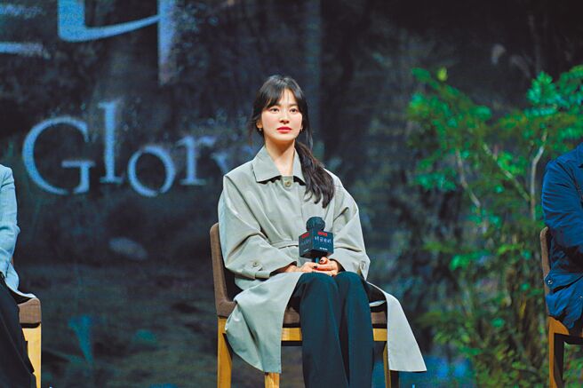 宋慧喬憑藉韓劇《黑暗榮耀》事業再攀高峰。（Netflix提供）