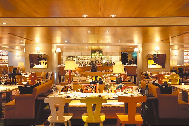 S Restaurant & Bar推「调酒狂想曲」主题活动。（S Hotel提供）饮酒过量 有害健康