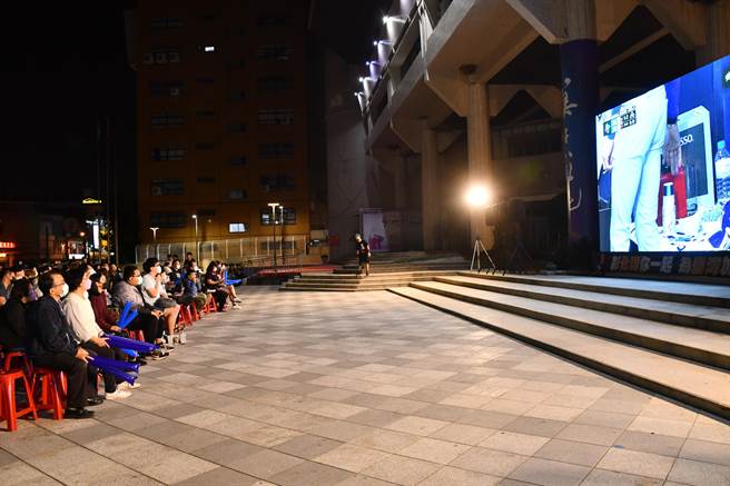 世界棒球经典赛（WBC）预赛第2战，昨晚中华队对上义大利，全场轰出三发全垒打，终场以11比7击退义大利，今力拼预赛2连胜。（彰化县政府提供／吴建辉彰化传真）