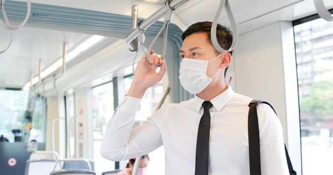 亲戚哥哥年薪破百万，列10条件徵女友，引起讨论。（图／shutterstock）