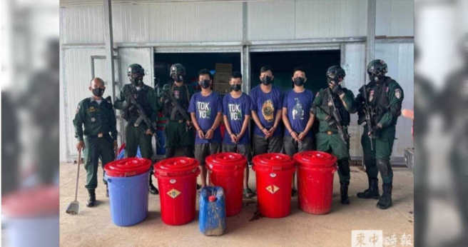 4台人在柬埔寨「芒果園」煉毒遭逮 。(翻攝畫面)