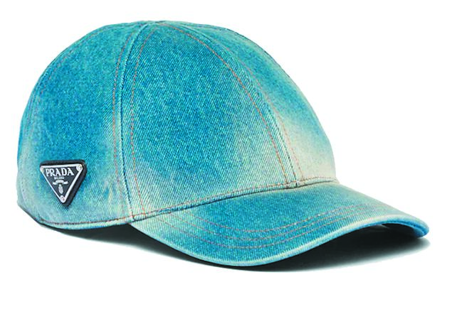 PRADA丹寧棒球帽，2万2500元。（PRADA提供）