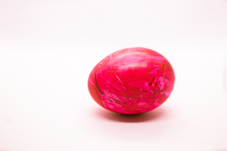 雞蛋放20年沒發臭 竟變成「紅寶石」 神奇照曝光  
