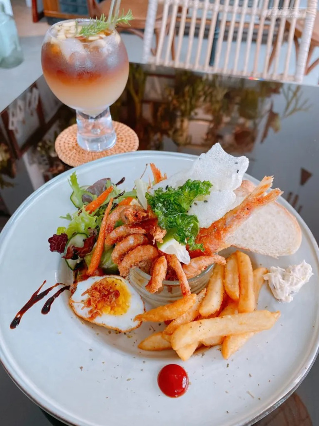 個人浪花餐盤。（圖／小島家提供）