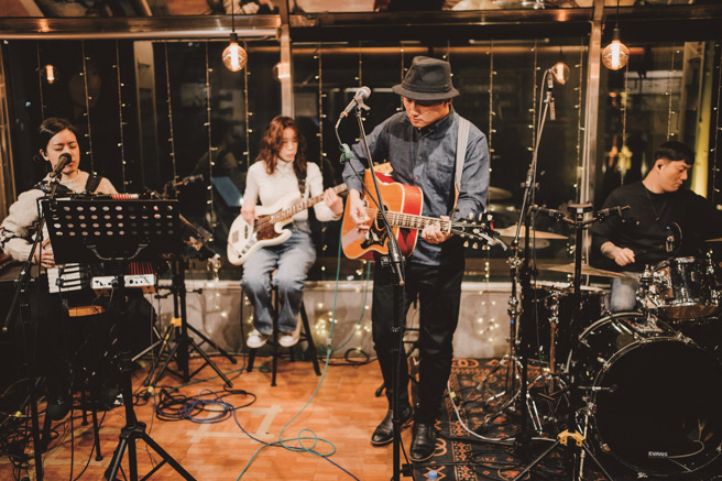 位於公館的「海邊的卡夫卡」是許多音樂人的搖籃。（圖／切音樂電影有限公司）