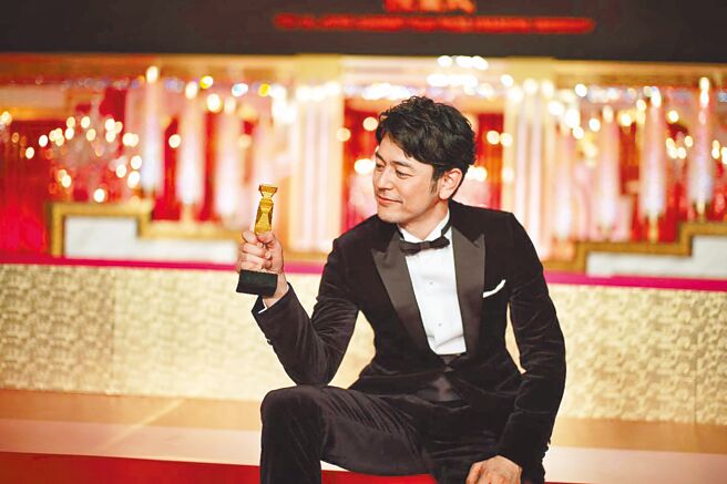 妻夫木聪以《那个男人》夺下日本奥斯卡影帝。（摘自IG）