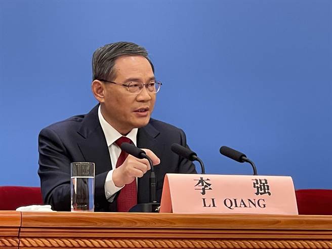 大陆国务院总理李强今天举行总理中外记者会。（蓝孝威摄）
