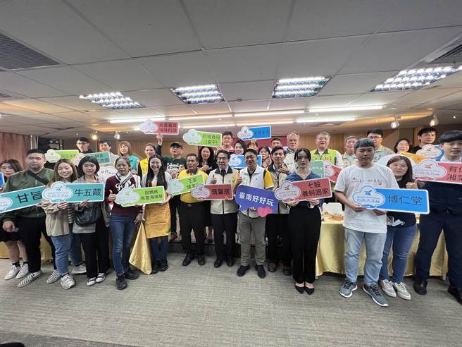 《米其林指南》公布台南新入选店家，市长黄伟哲期盼今年台南就能摘星。（洪荣志摄）