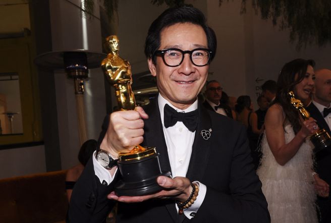 奧斯卡男配關繼威曾來台演出過八點檔。(圖/路透社)