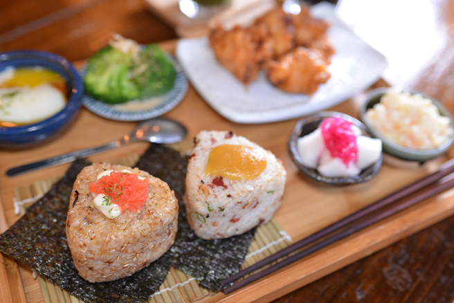 柒壹喫堂美味，讓人食指大動。(攝影/周治平、圖片提供/MOOK)