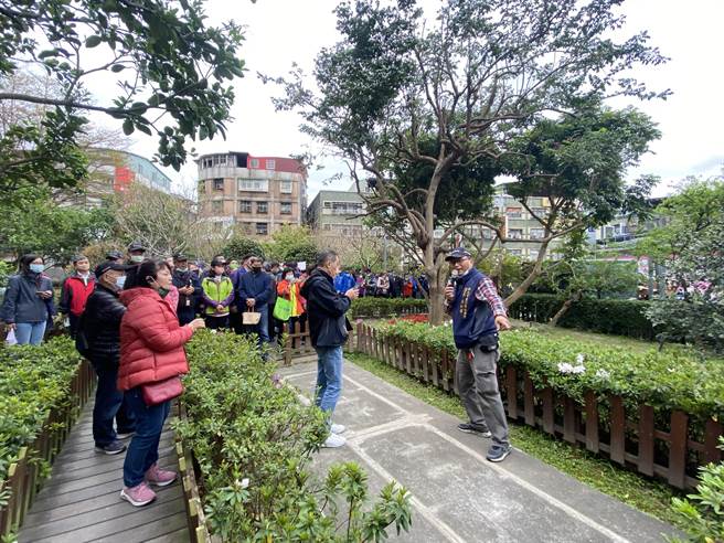 新北市环保局今起办理9场次五星级里观摩活动，今首先前往「芦洲区水湳里」观摩水果公园。（新北市环保局提供）