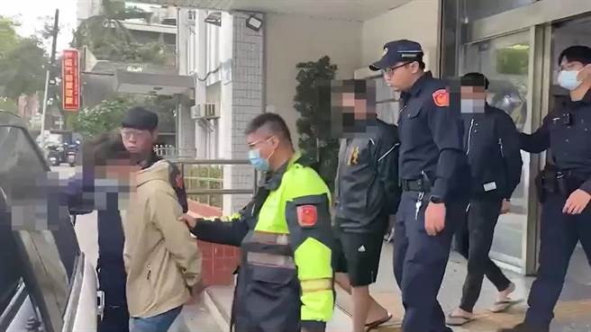 警方将参与斗殴4人移送法办。（警方提供）