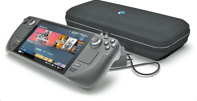 Steam Deck共推出了3种规格的机型，包括64GB eMMC、256GB NVMe SSD、512GB NVMe SSD，定价1万3380元起。（Steam Deck官网）