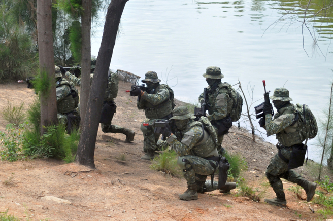 国军缺蛋、要改喝豆浆的说法，遭国防部长邱国正驳斥。（示意图，中时资料照）