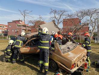 金門消防局辦理車禍救助大隊組訓 強化應變與救助能量