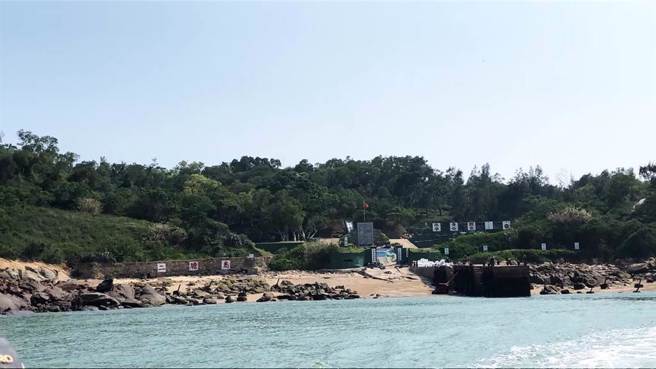 日前失联的金门二胆岛陈姓上兵，被证实在对岸「吃好、睡好、一切安好」。(图／报系资料照)