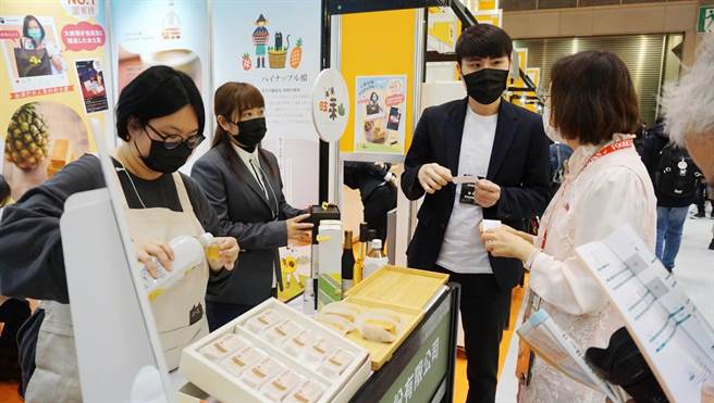 2023年東京國際食品展日前盛大登場，嘉義縣政府精選8家嘉義優鮮業者參展，活動累計洽商人數超過400人次。（嘉義縣政府提供／呂妍庭嘉義傳真）