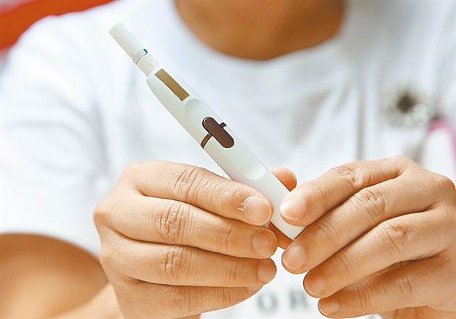 科学实证显示，加热菸无助于戒菸，其健康危害不低于其他菸品。（本报资料照）