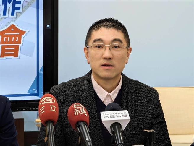 基隆市长谢国梁谈到宏都拉斯外交关系恐生变话题时表示，他怀念马政府时期外交休兵的日子。（张志康摄）