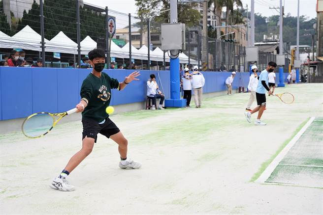 全中运网球赛在竹东网球场发生选手受伤意外，执委会决定移师台中网球中心举办。（新竹县政府提供／罗浚滨新竹传真）
