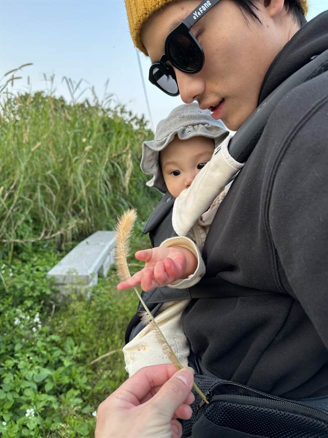 范少勋去年4月当了爸爸，女儿超级可爱。（青春期提供）