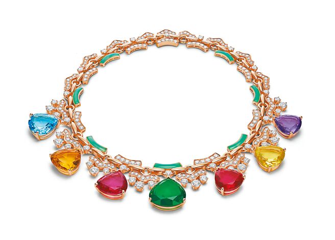 宝格丽伊甸奇蹟花园系列Colors of Eden彩宝项炼。（BVLGARI提供）