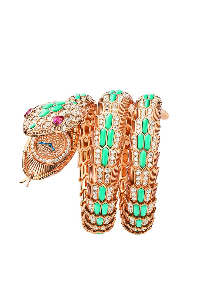 宝格丽Serpenti Misteriosi绿松石钻石神秘珠宝表，去年拿下日内瓦钟表大赏最佳珠宝表奖项。（BVLGARI提供）