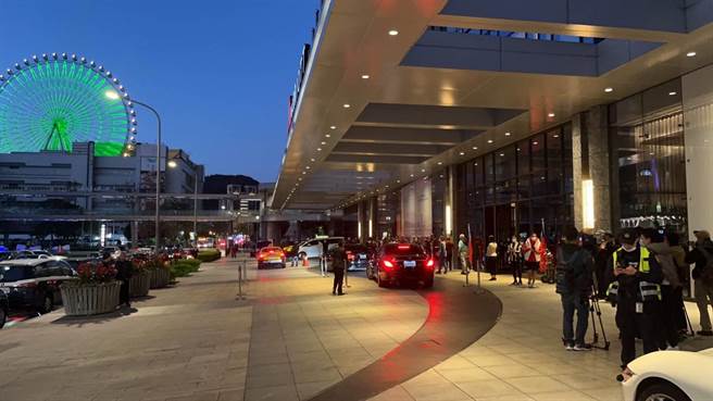 竹聯幫明仁會日前在大直萬豪酒店的春酒，引發警政署發動全國威力掃蕩。（民眾提供）