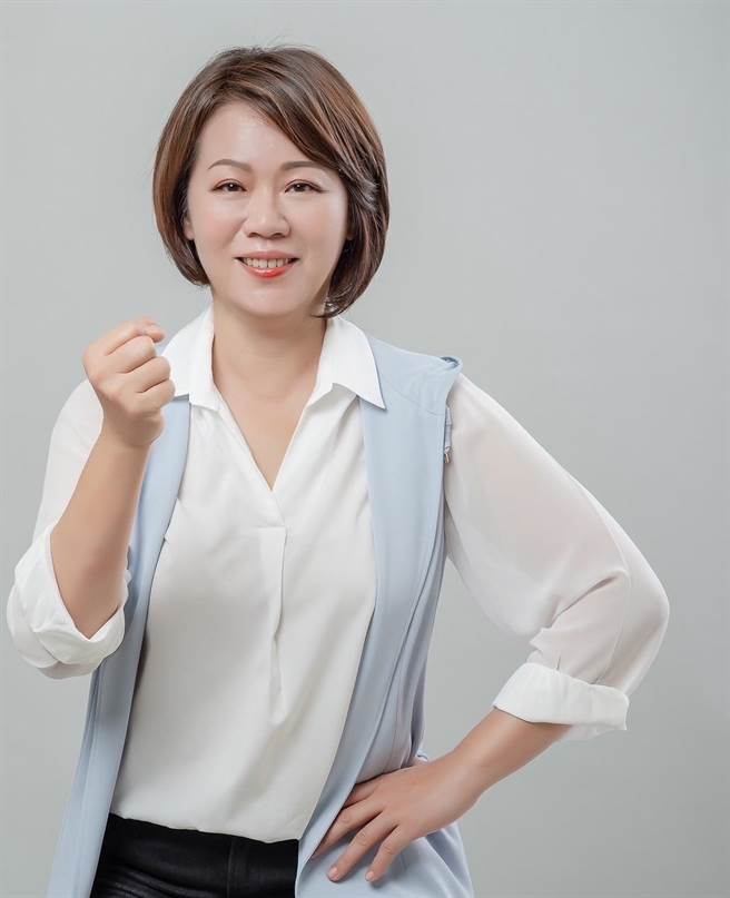 民进党高雄市议员黄秋媖力拚党内立委初选民调。（本报资料照片）