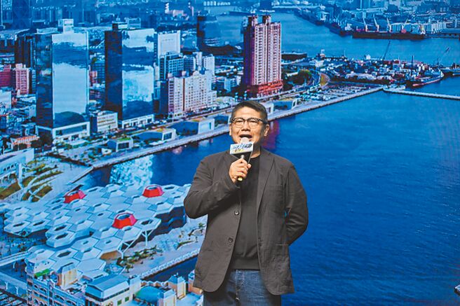 高流执行长丁度岚昨出席记者会，感谢秀场前辈的力挺和演出。（罗永铭摄）