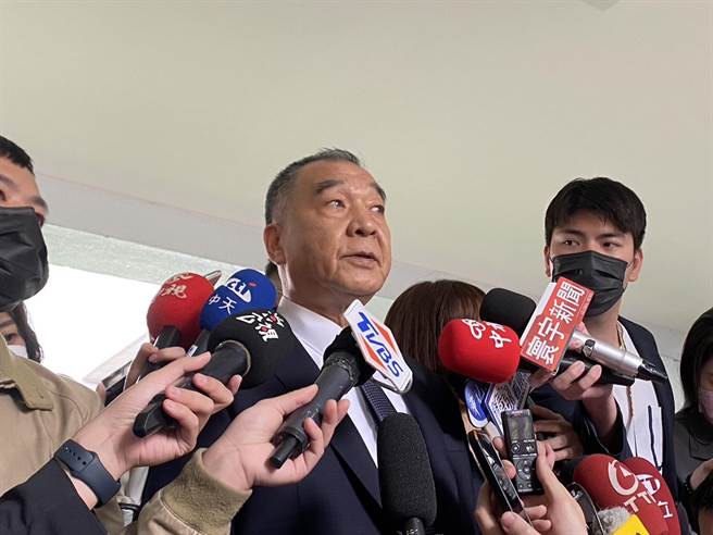 国防部长邱国正表示，已经把相关资料呈给金门地检署。（游念育摄）