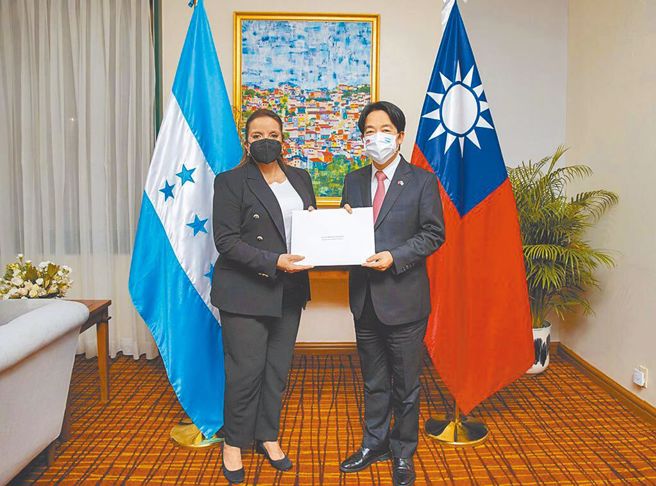 2022年副總統賴清德曾親赴宏都拉斯參加卡蕬楚總統就職典禮。(資料照片)