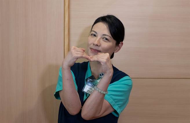 陈孝萱饰演护理长。（大爱提供）