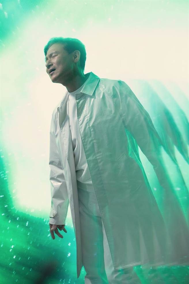 张学友新单曲〈又十年〉歌词引人共鸣。（环球音乐提供）