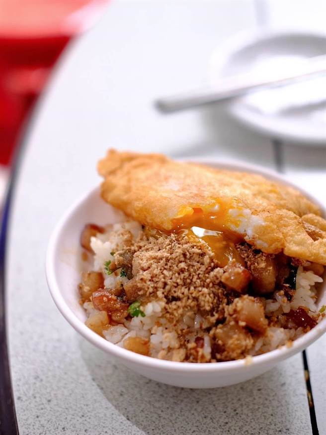 前金肉燥饭入选2023米其林指南。（美食作家叶盛耀提供）