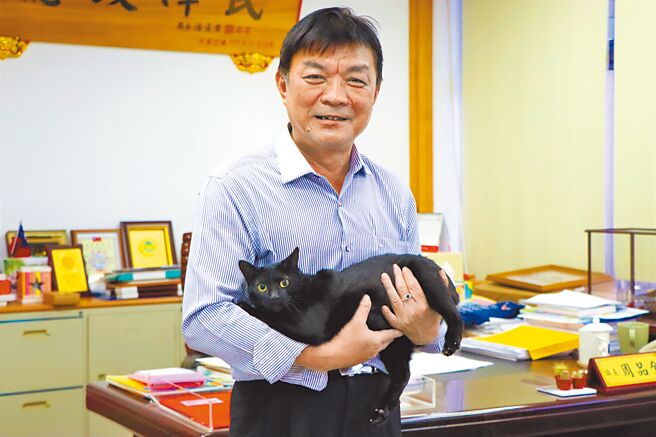 屏东潮州镇公所是全台首个自行编列犬猫绝育预算的公所，盼藉此唤醒大家对犬猫绝育的重视，而50万的经费约可替480只犬猫结扎。（谢佳潾摄）