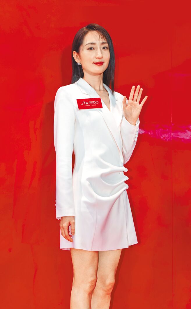 柯佳嬿昨出席保养品代言展现好肤质。（吴松翰摄）