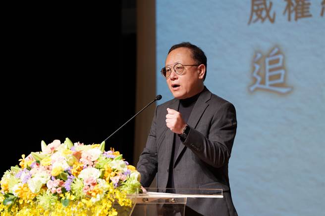 文化部长史哲表示，将透过各种形式的推广，让社会及下一代能够更加理解、体认及记取白色恐怖的歷史。（文化部提供）