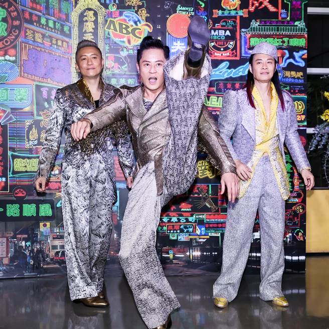 草蜢小巨蛋演唱会昨晚顺利落幕。（罗永铭摄）