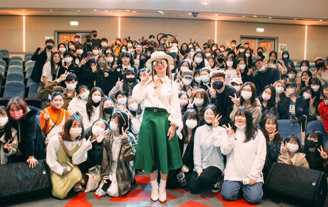 坏特？te安排了七场校园讲唱会巡迴造势。（梦芝林有限公司提供）