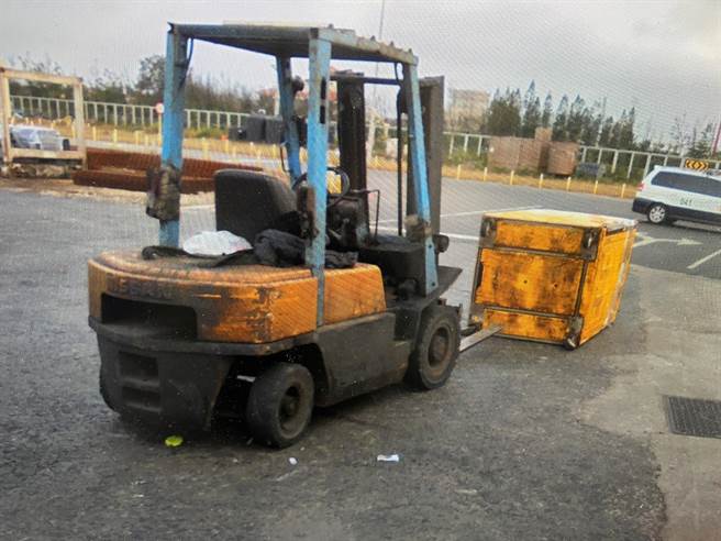 郭姓船长经送往三军总医院急救无效宣告死亡，由于死者是台湾人，检警已通知家属赶来澎湖处理后续事宜。（民眾提供）