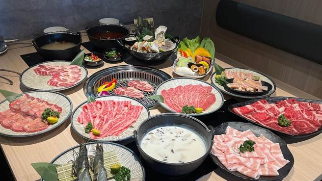 築間幸福鍋物以新鮮高品質的海鮮、多樣化餐點、高CP值且平易近人的消費模式，稱霸鍋物市場。（馮惠宜攝）