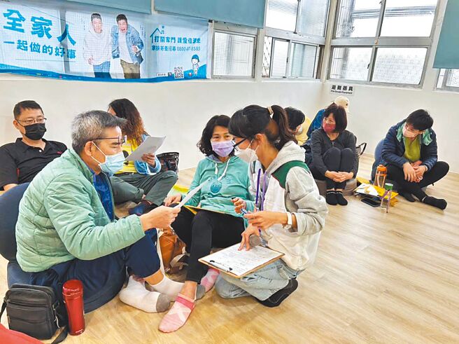 因寄养家庭平均年龄攀升，花莲家扶中心忧心寄养服务无法延续，期盼透过招募说明会，介绍相关资讯，吸引更多新血加入。（花莲家扶中心提供／罗亦晽花莲传真）