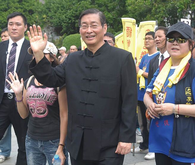 2014年，出席台湾光復69周年纪念活动的中华统一促进党总裁张安乐。（季志翔摄）