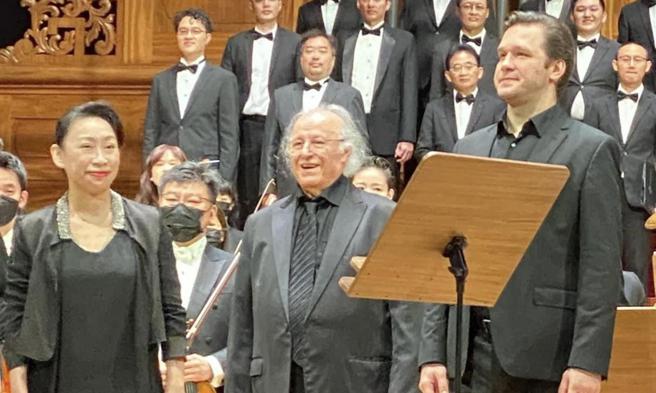 简秀枝》87岁TSO桂冠指挥 殷巴尔 带回强心针