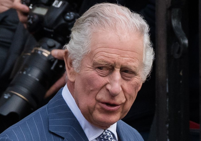 英王查尔斯三世3月13日出席大英国协日（Commonwealth Day）相关活动后，离开伦敦西敏寺（Westminster Abbey）的神情。（达志图库/TGP）