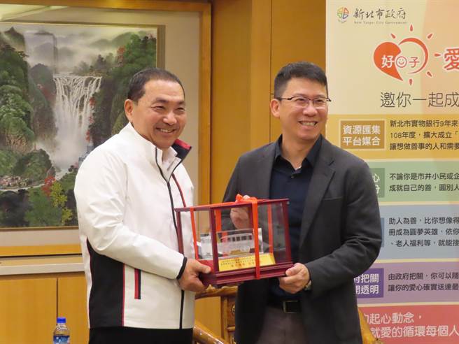 新北市长侯友宜表示，为台湾好义无反顾。（叶德正摄）